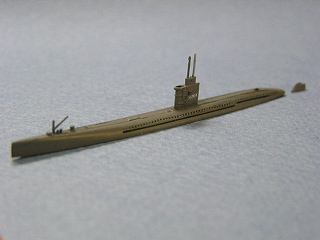 1/700 潜高小型(波201型)潜水艦 波-201