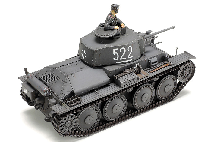 1/48 ドイツ軽戦車 38（ｔ） E/F型 - ウインドウを閉じる
