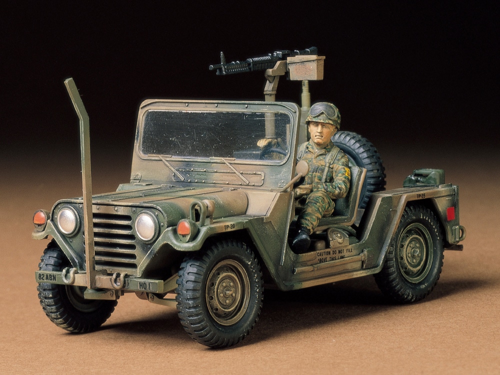 1/35　アメリカ・M151A2フォードマット （ケネディージープ）