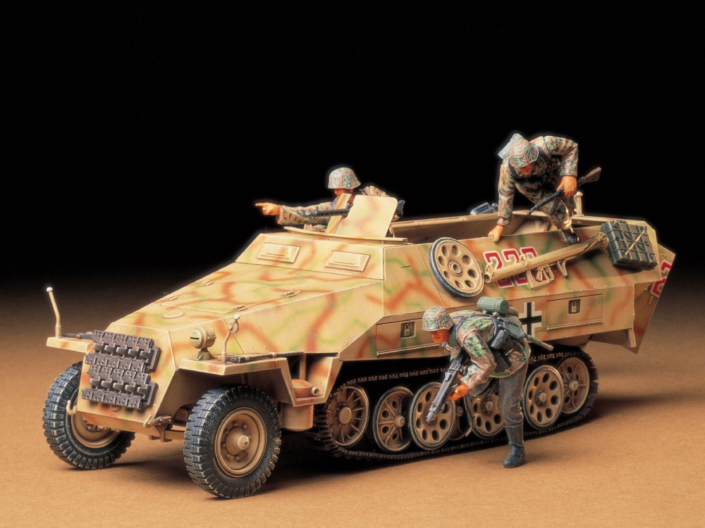 1/35 ドイツ ハノマーク装甲兵員輸送車 D型 "シュッツェンパンツァー"