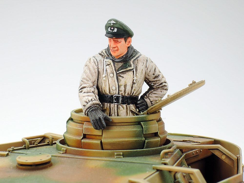 1/35 ドイツ IV号戦車 H型（初期型）
