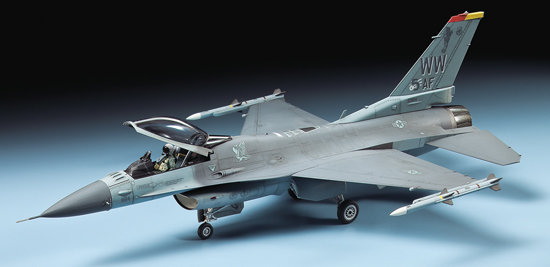1/72　ロッキード マーチン F-16CJ [ブロック50] ファイティング ファルコン - ウインドウを閉じる