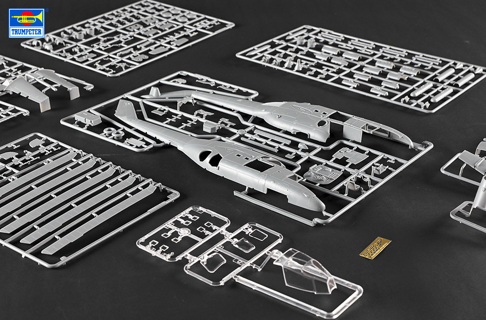 【予約する】　1/48 Mi-24A ハインドB 攻撃ヘリコプター