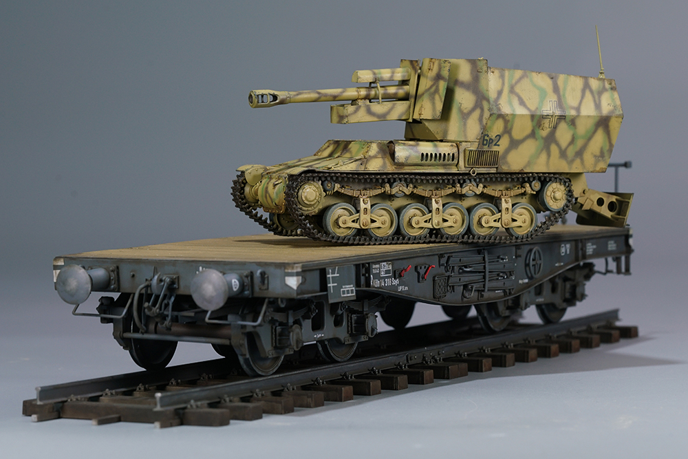 【予約する】　1/35　10.5 cm leFH 18/4 aufゲシュッツヴァーゲンLr.s.(f)(ベッカー)